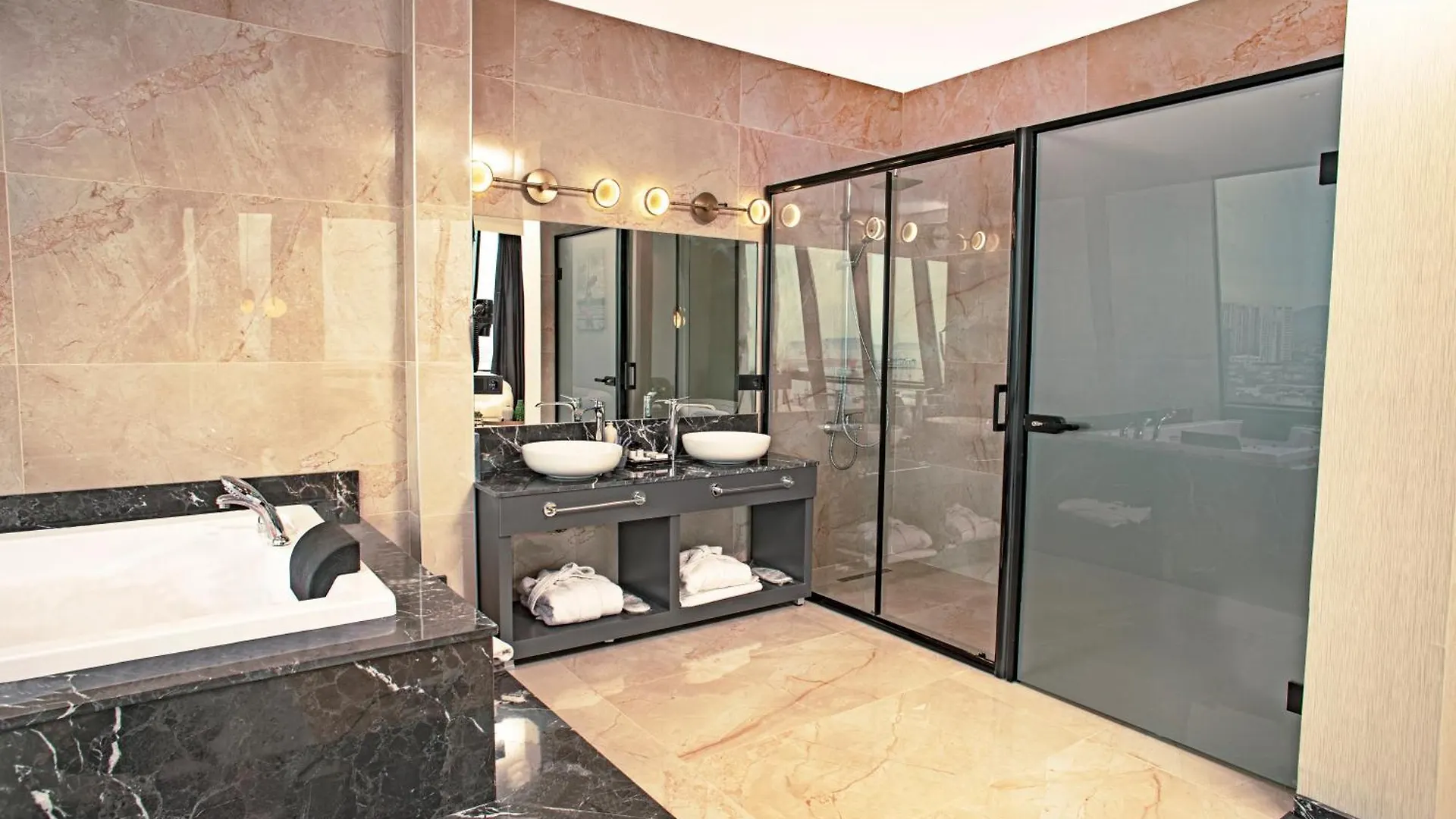 Moncher Hotel Istambul 4*,  Turquia